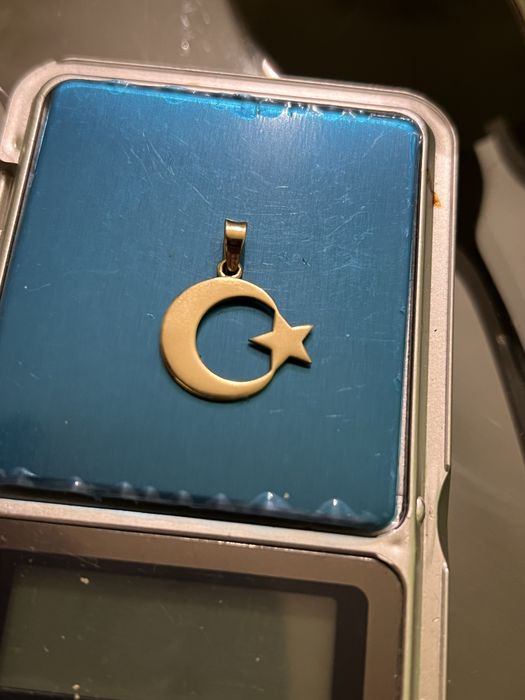 Златна висулка 14к