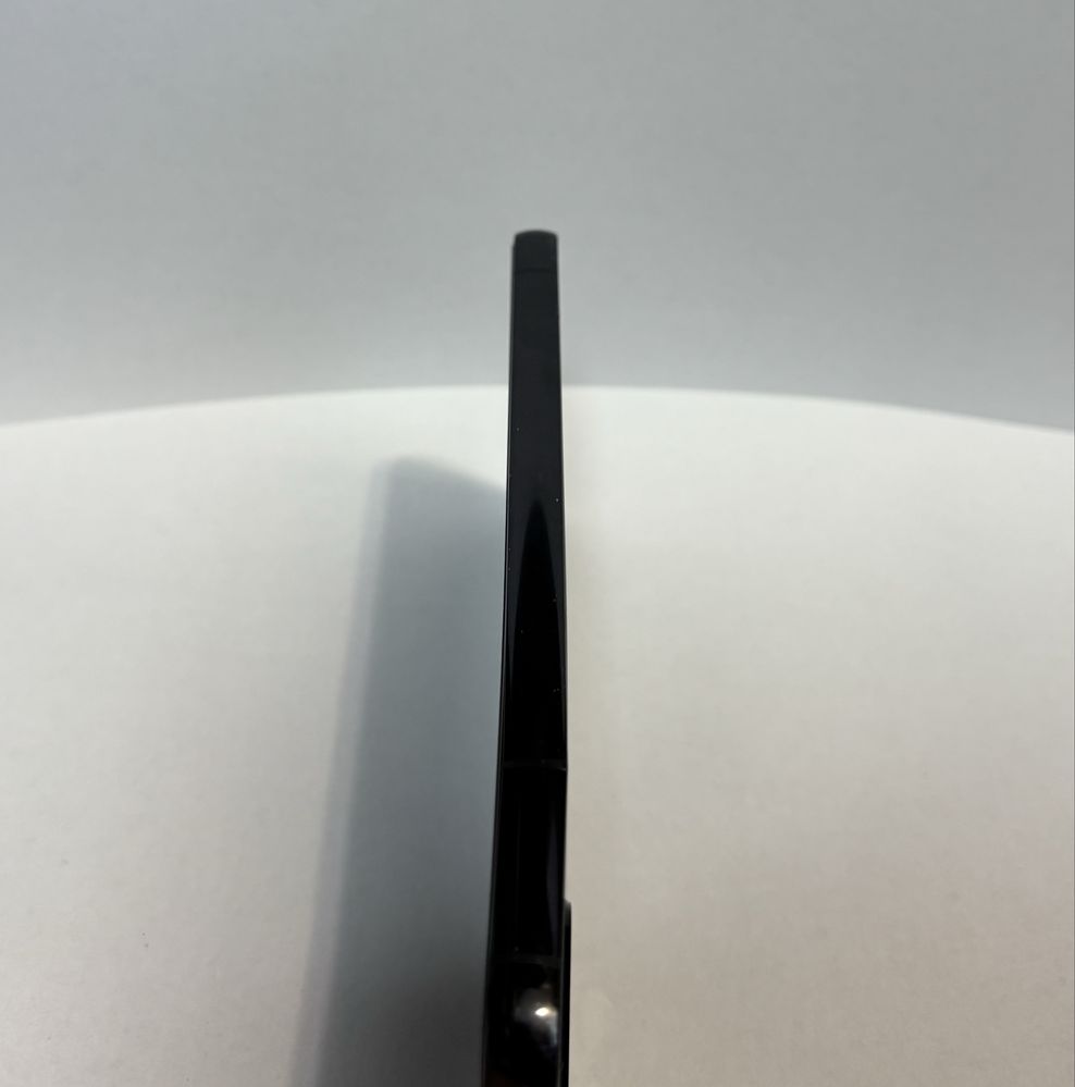MDM vinde: Samsung S22, 128GB, Phantom Black.