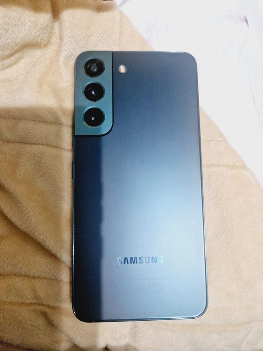 Samsung Galaxy S22