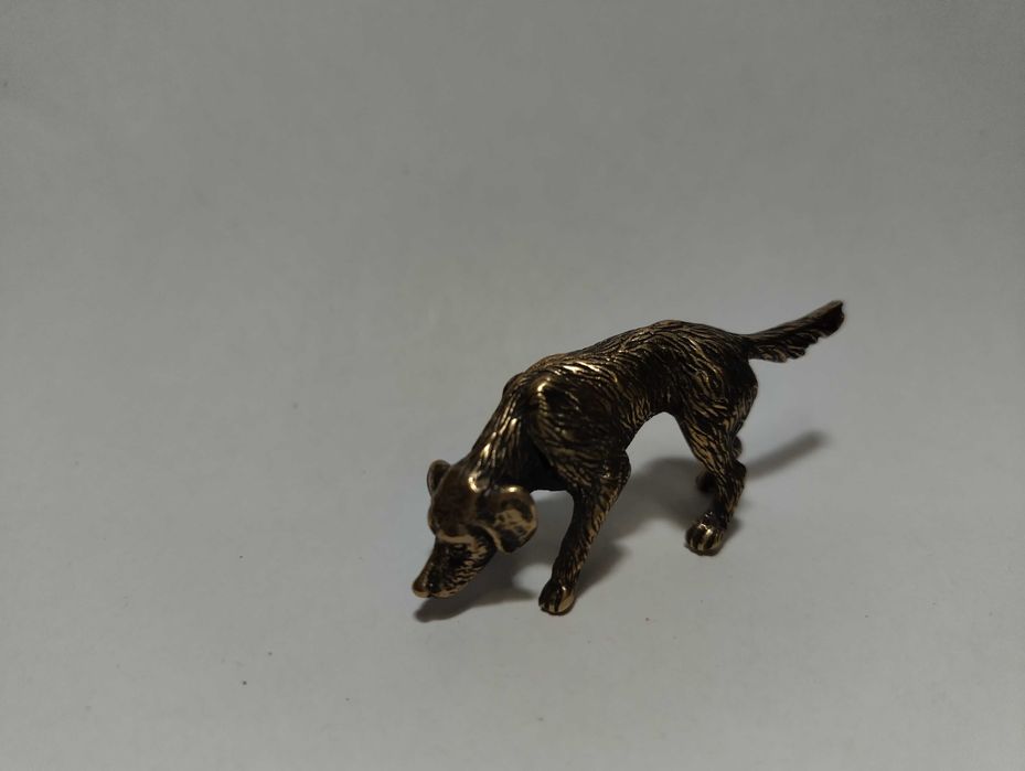 Бронзова статуетка