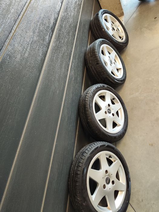 Vând toți Smart Fortwo: jante aliaj echipate cu anvelope de vara