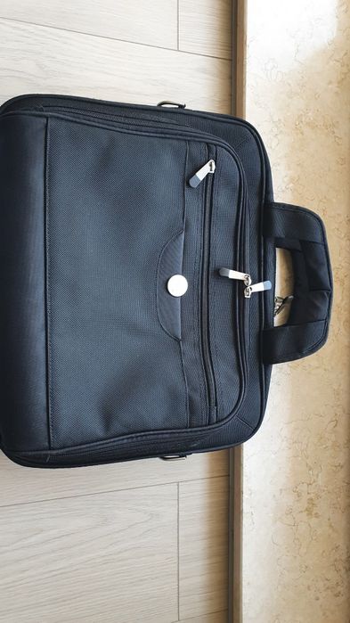 DELL Geanta laptop neagra originala Curier OLX