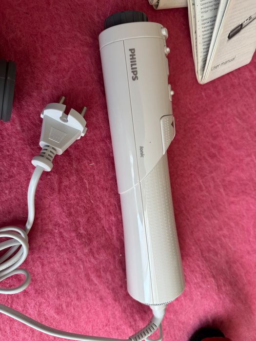 Електрическа Маша Philips Air Styler 7000