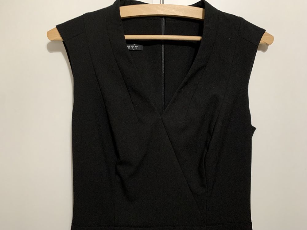 Rochie neagra Dika