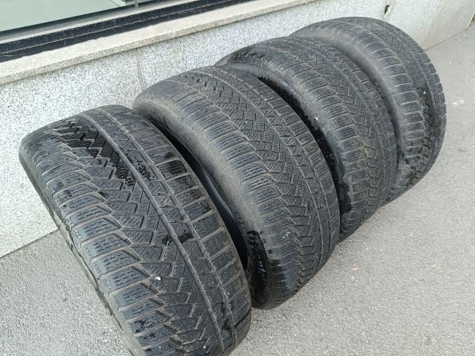 Зимни Гуми Continental Winter Contact 235/55 R 17