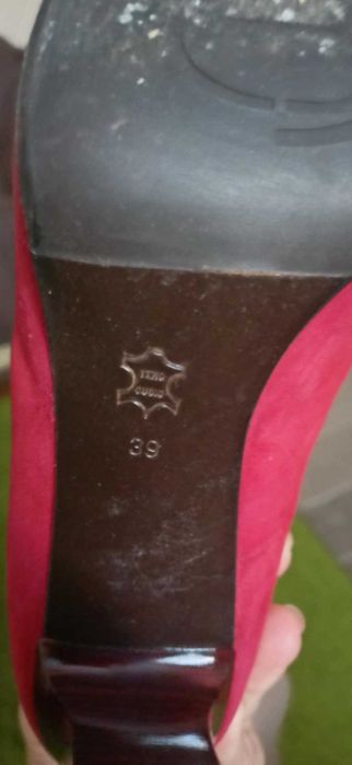 Червени обувки от естествен велур и кожа Christian Berg