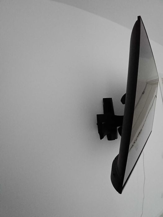 TV SHARP LED 43FH2EA, 108 cm, Smart Android + suport Vogel's WALL 3250