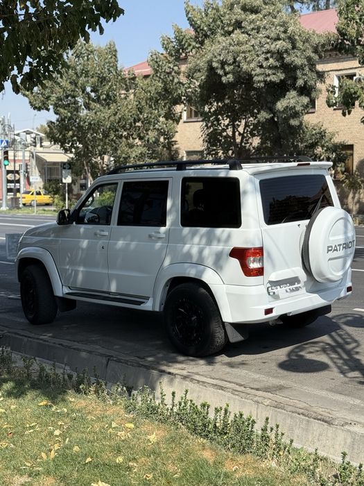 УАЗ Патриот 2020