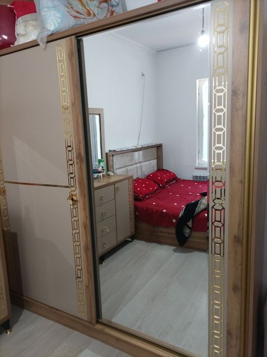 Мебель комплект почти новый отличная состояния