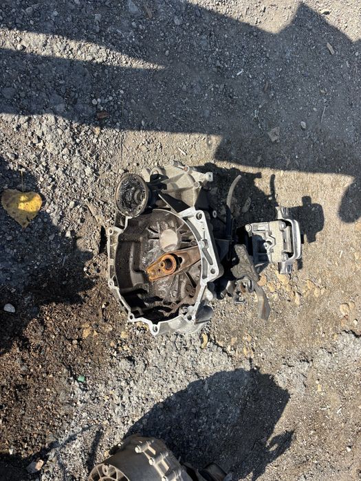 Скоростна кутия за Vw, Ауди, Сеат, Шкода 1.6 102кс 2005- 2012г JHV