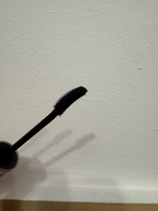 Rimeluri Maybelline  Lash Sensational full fan effect , intense black