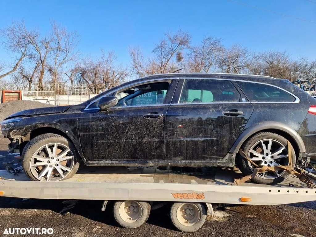 Dezmembrez Peugeot 508 RXH 2.0 HDi RHC 163 cai Hybrid km an 2015