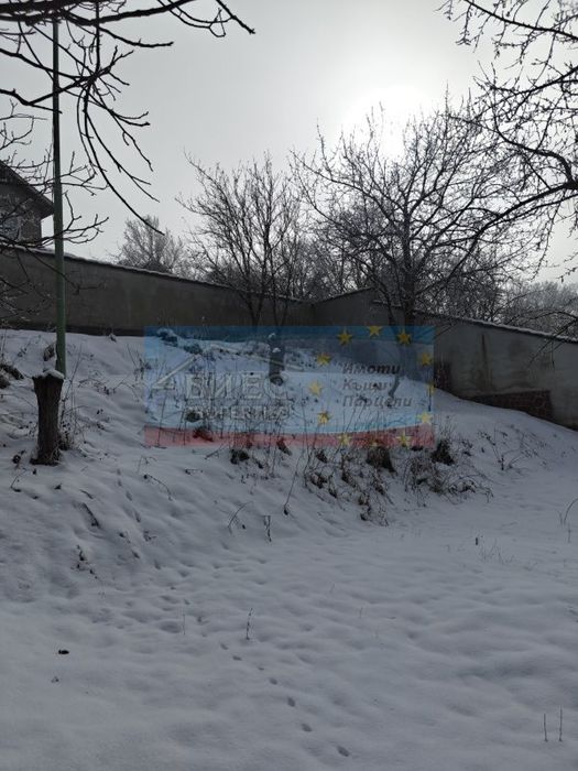 Продава се Къща в с. Селищен дол, Област Перник - 313 кв.м за 528 €/кв.м - Снимка #16