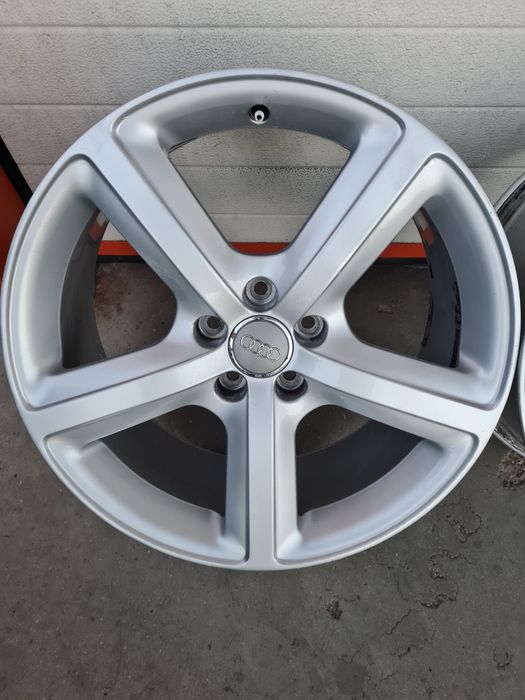 Оригинални джанти за АУДИ AUDI Q5 R19 5x112 ET39 8J
