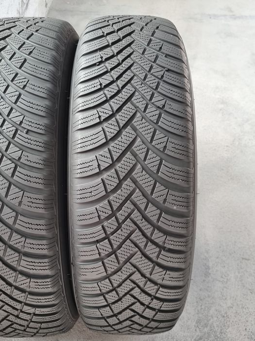 "Dot 23" 215/70/16 Hankook 2Броя: 160лв 6.5мм