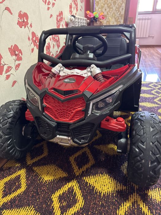 Детская машина (электрическая)