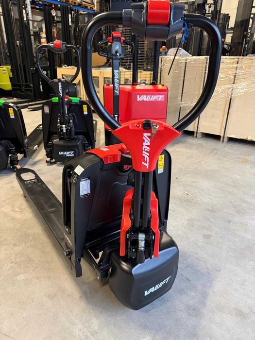 Transpaleta electrica Liza electrica LI-ION 1,5T NOUA