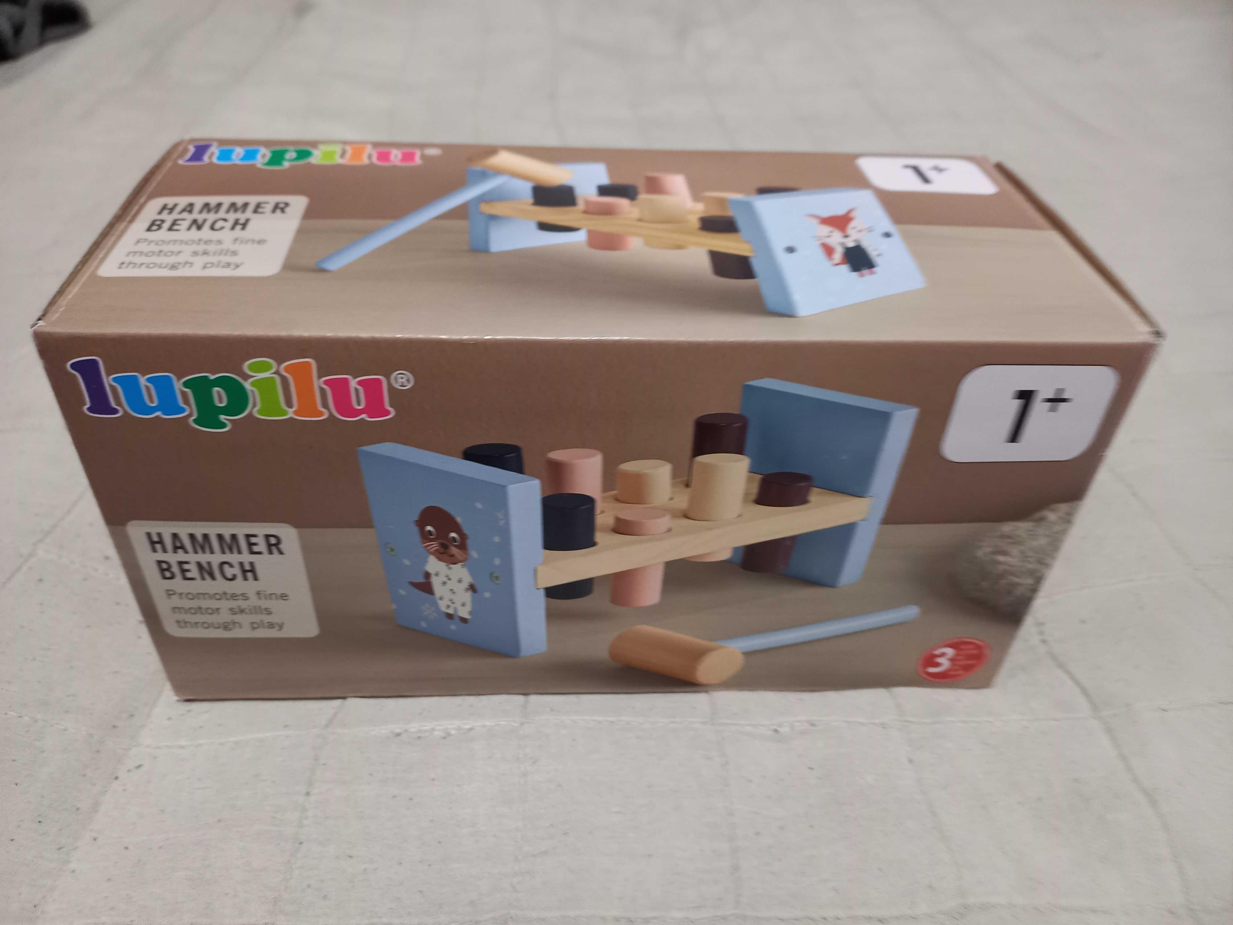 Наковалня с чукче, дървена играчка