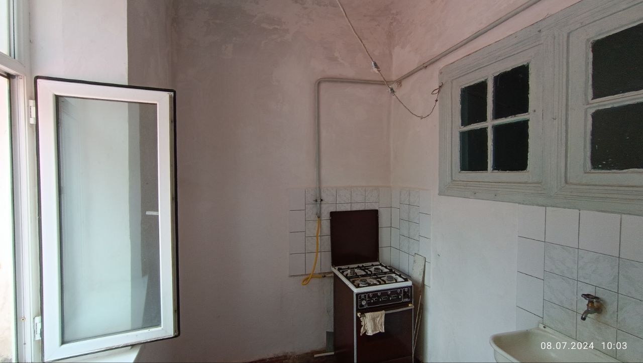 Продаётся квартира в Чирчике