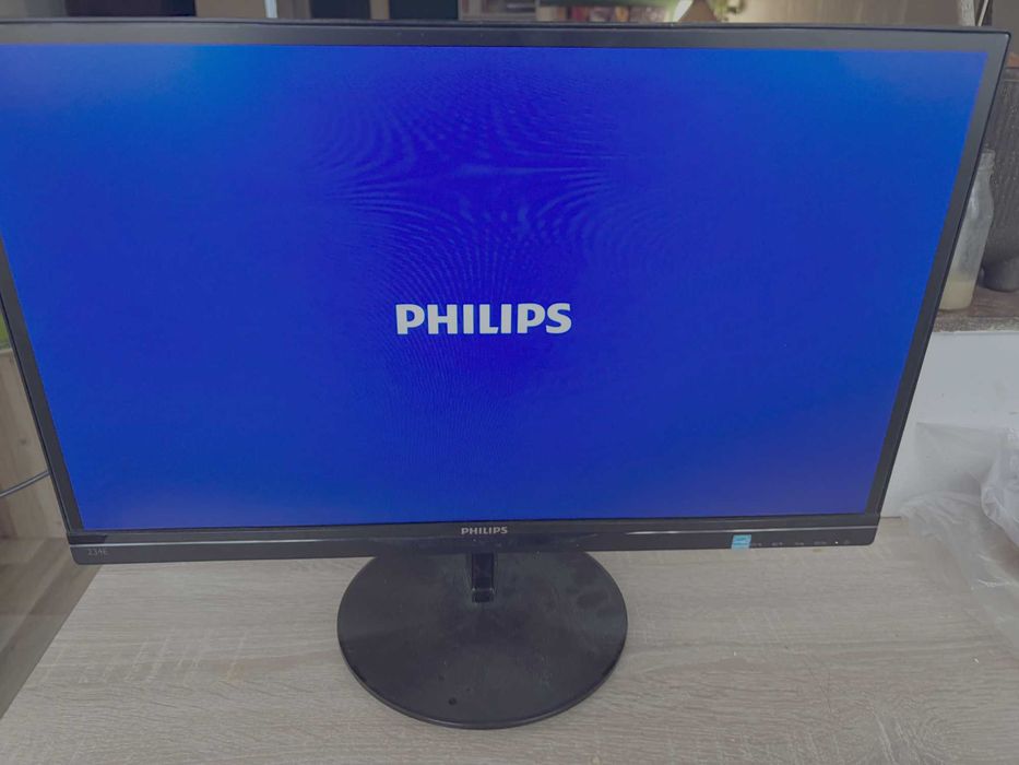 Монитор Philips 23-inch