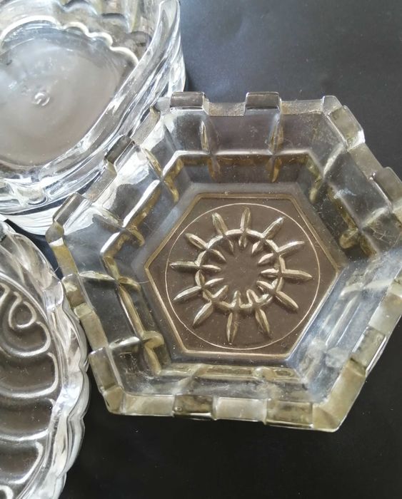 Set de 3 scrumiere sticla vintage de colectie colectionari