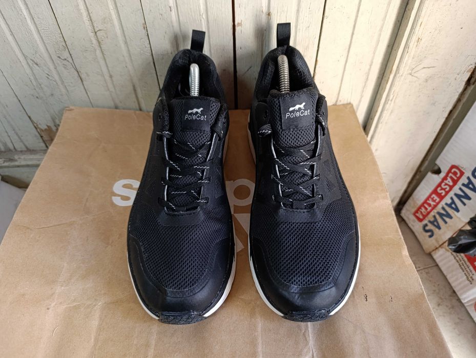 ''Polecat Actio Track Gore-Tex''оригинални маратонки 44 номер