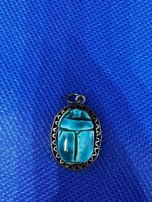 Pandantiv scarabeu vintage – argint cu inserție argilă culoare turcoaz