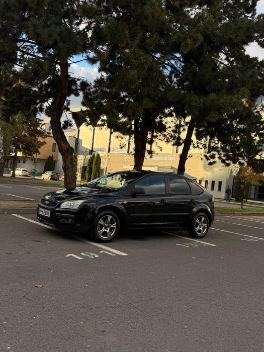 Vand Ford focus 2 1.6 benzina