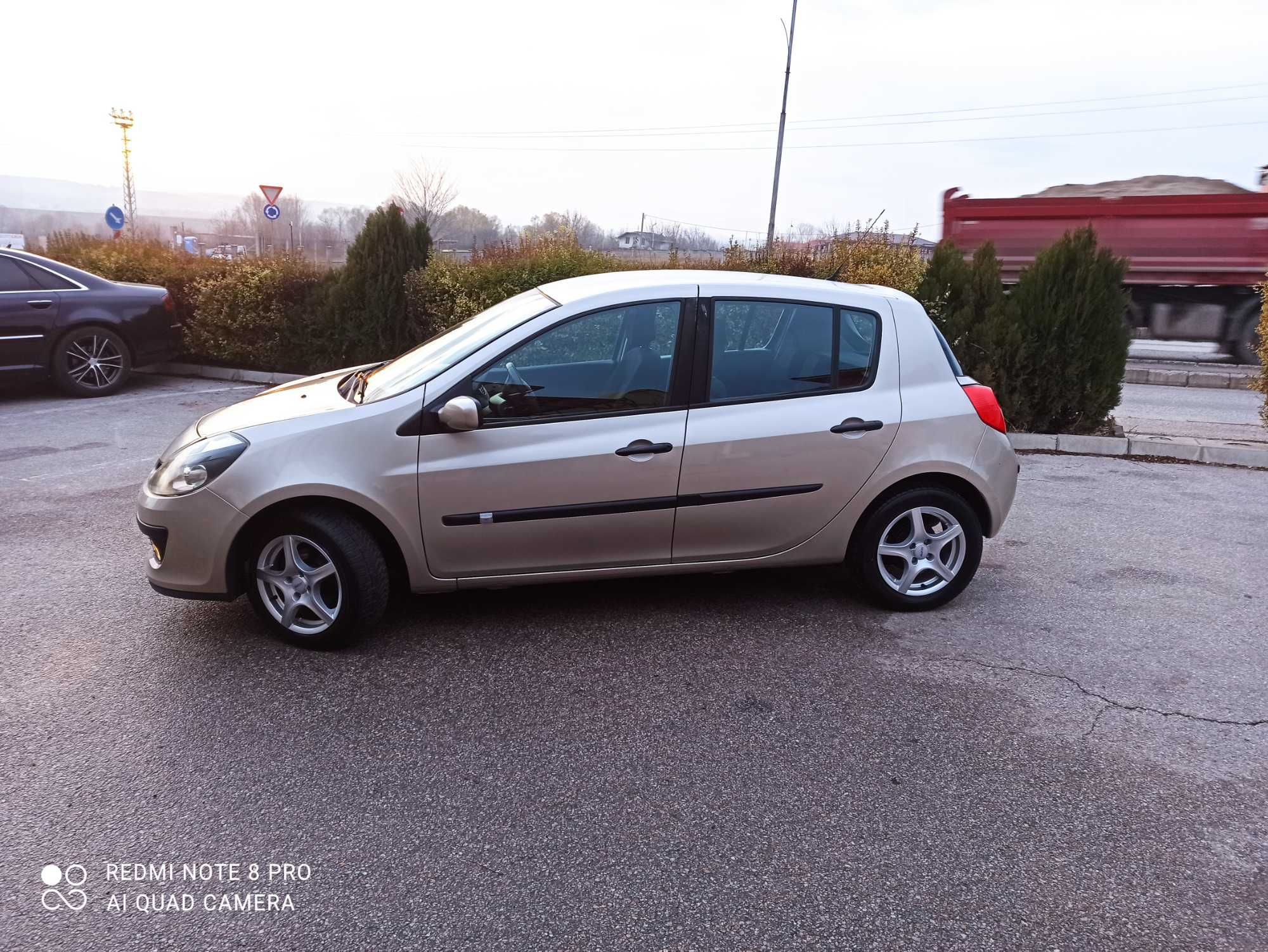 Renault Clio 1.2 100к.с-74kw