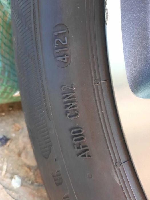 гуми 225/55/17 Зимни Гиславед ДОТ 21 год. 7 мм