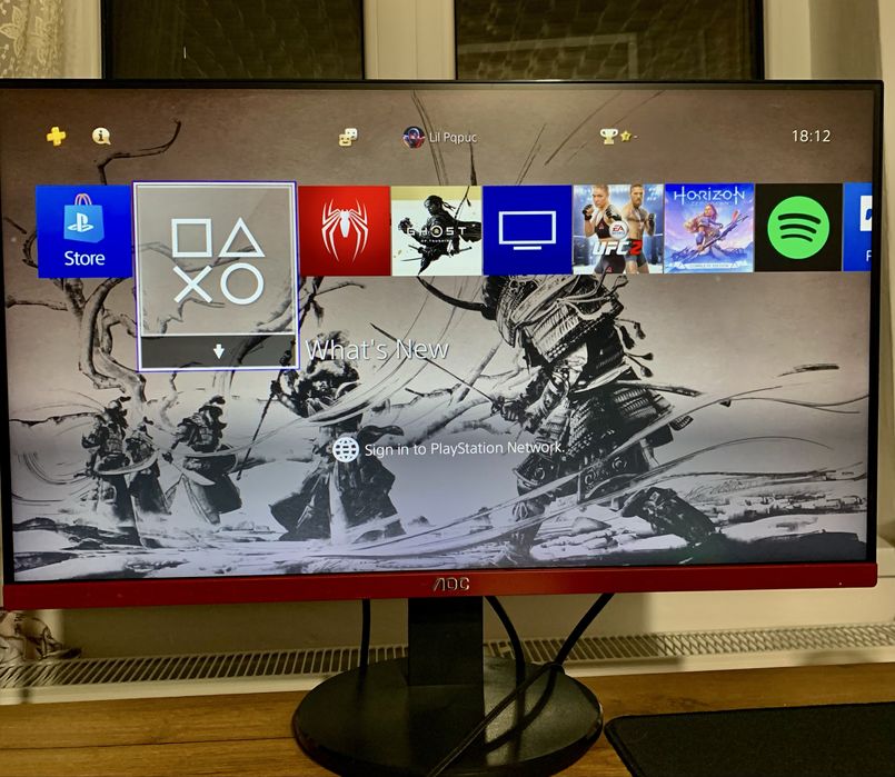 Ps4 Slim + 2 controllere + 7 jocuri — Perfect funtional