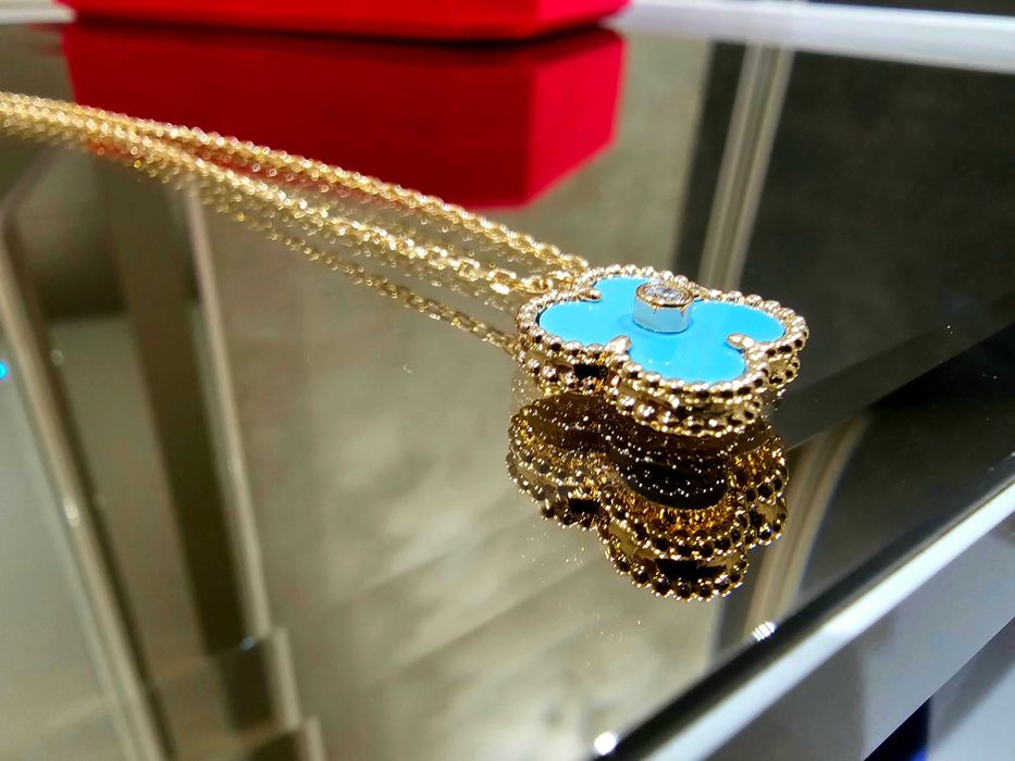 Van Cleef & Arpels VCA Rose Turquoise Diamond Alhambra Дамско Колие