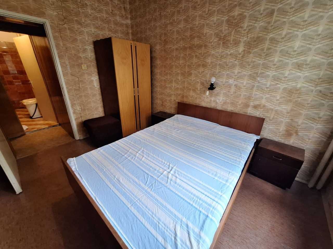 Двустаен апартамент в Каменица