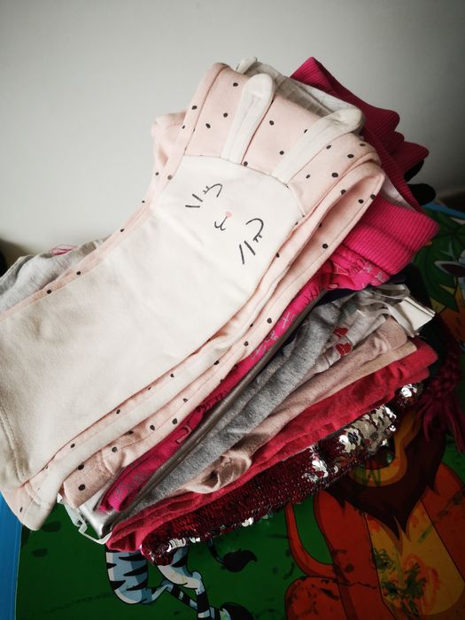 Lot de hainute pentru fetita intre 1- 3/4 anisori(36 piese) , HM si al