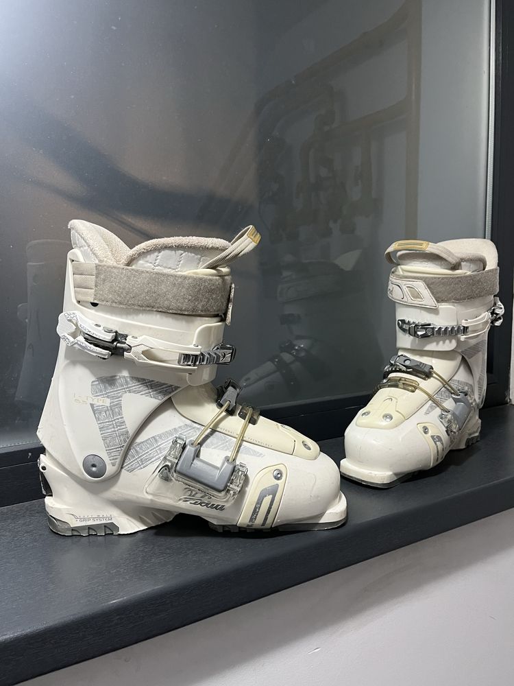Clapari ski dama Head albi 26 26.5