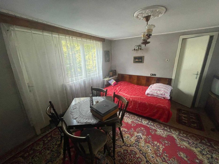 De vânzare casă cu teren intravilan – Roșia Nouă, jud. Arad