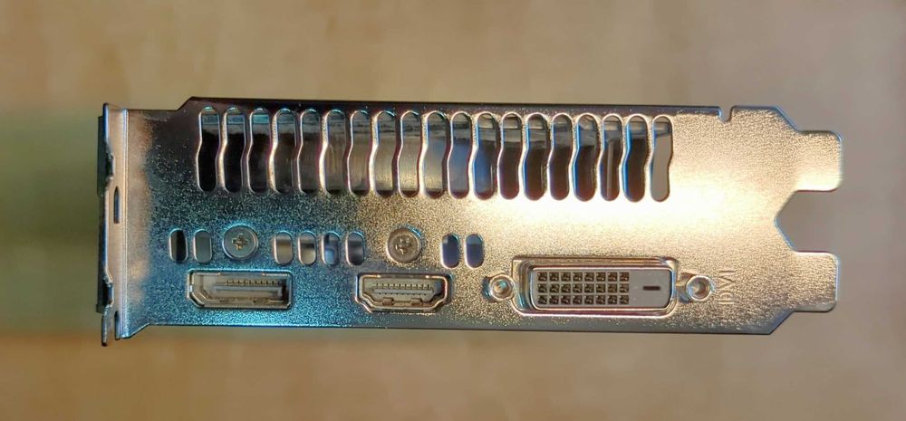 Placa video Asus nvidia gtx 1050 ti - 4GB Vram