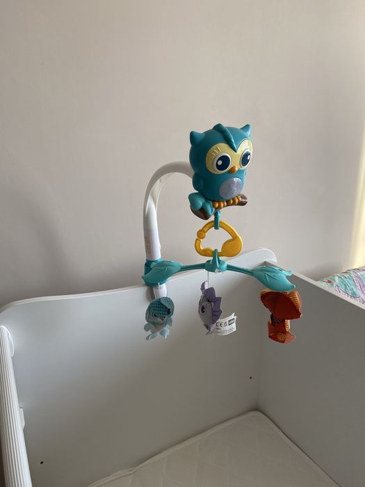 Бебешко легло и Next to me