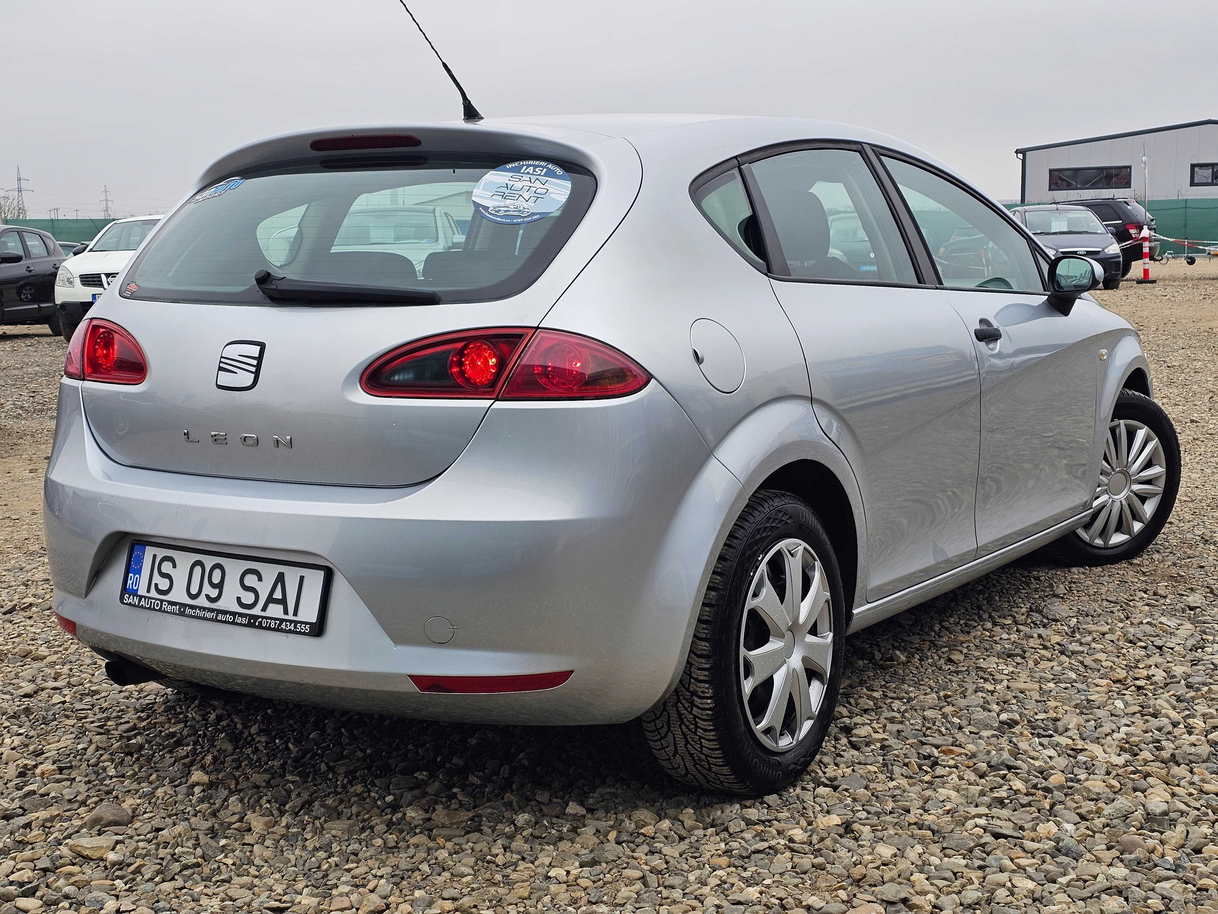 Inchirieri auto Iasi / Seat Leon / Rent a car