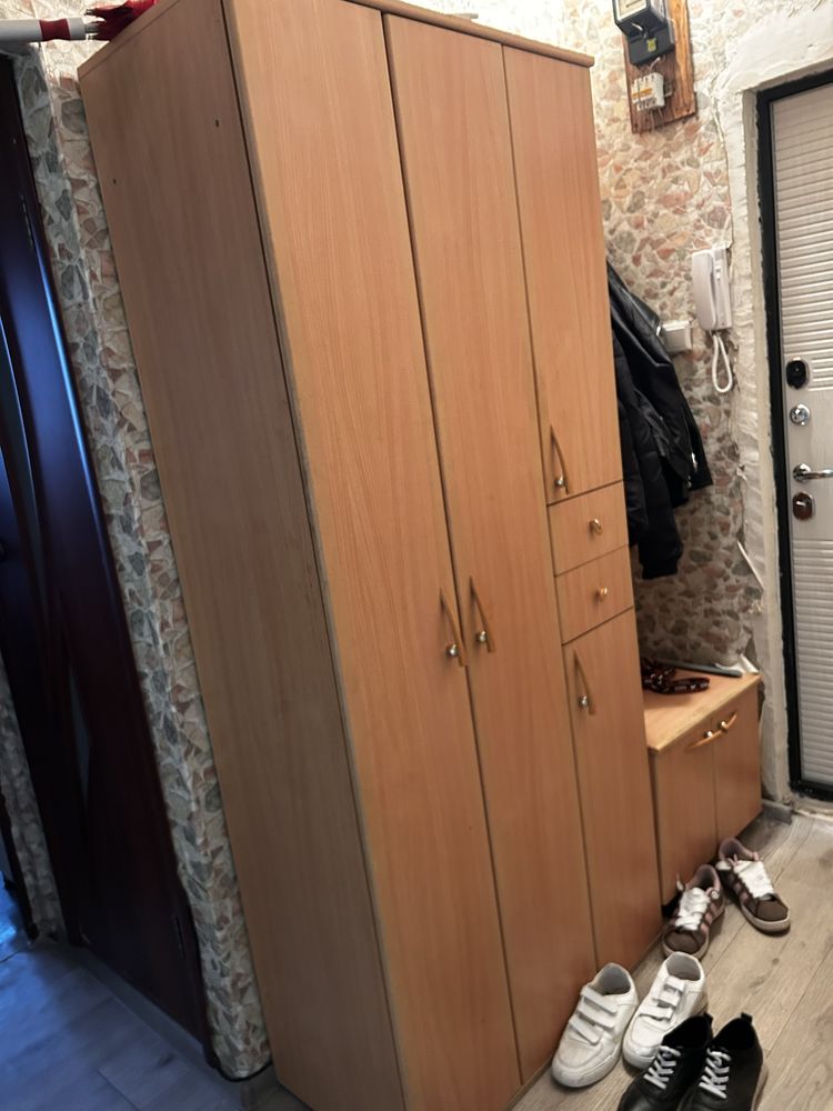Продам в отличном состоянии прихожую