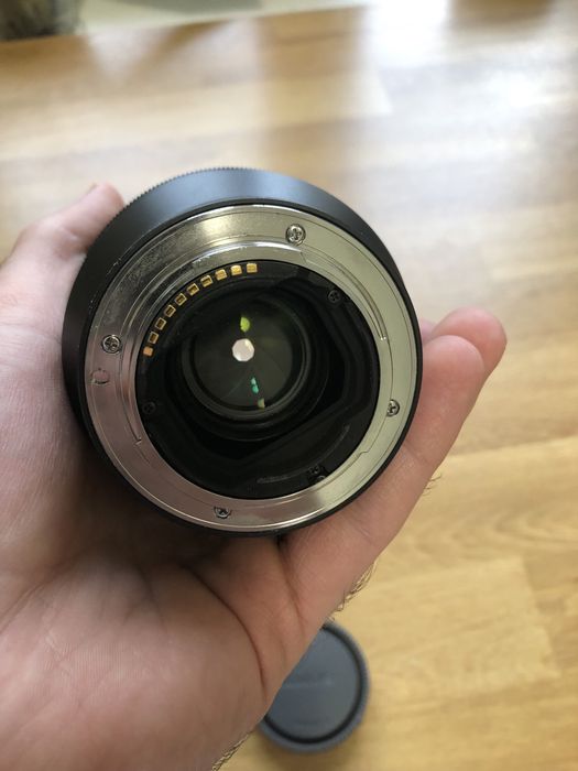 Obiectiv sony 85mm F1.8 FE