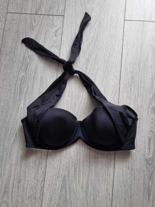 Set sutiene de baie [75C]