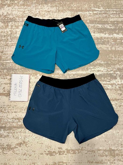 Pantaloni scurti noi, cu eticheta, Under Armour marimea XXL
