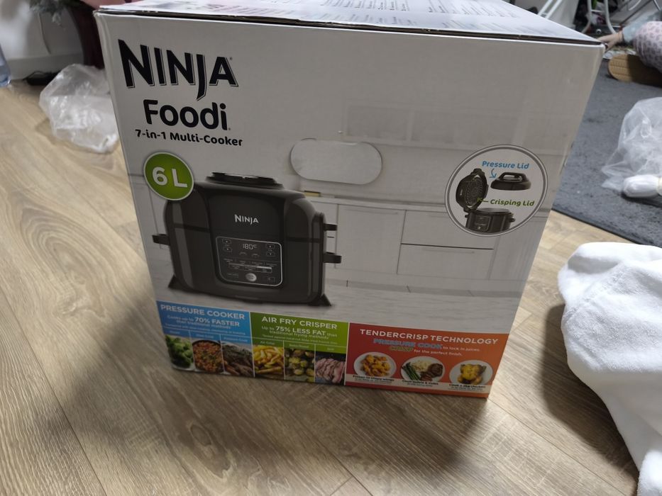 Multicooker sigilat
