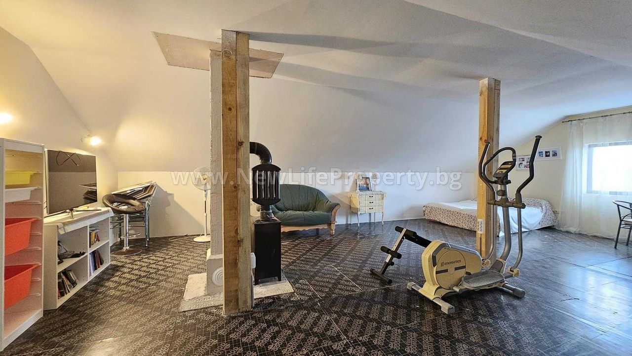 Продава се Къща в с. Каменар, Област Бургас - 248 кв.м за 1130 €/кв.м - Снимка #17