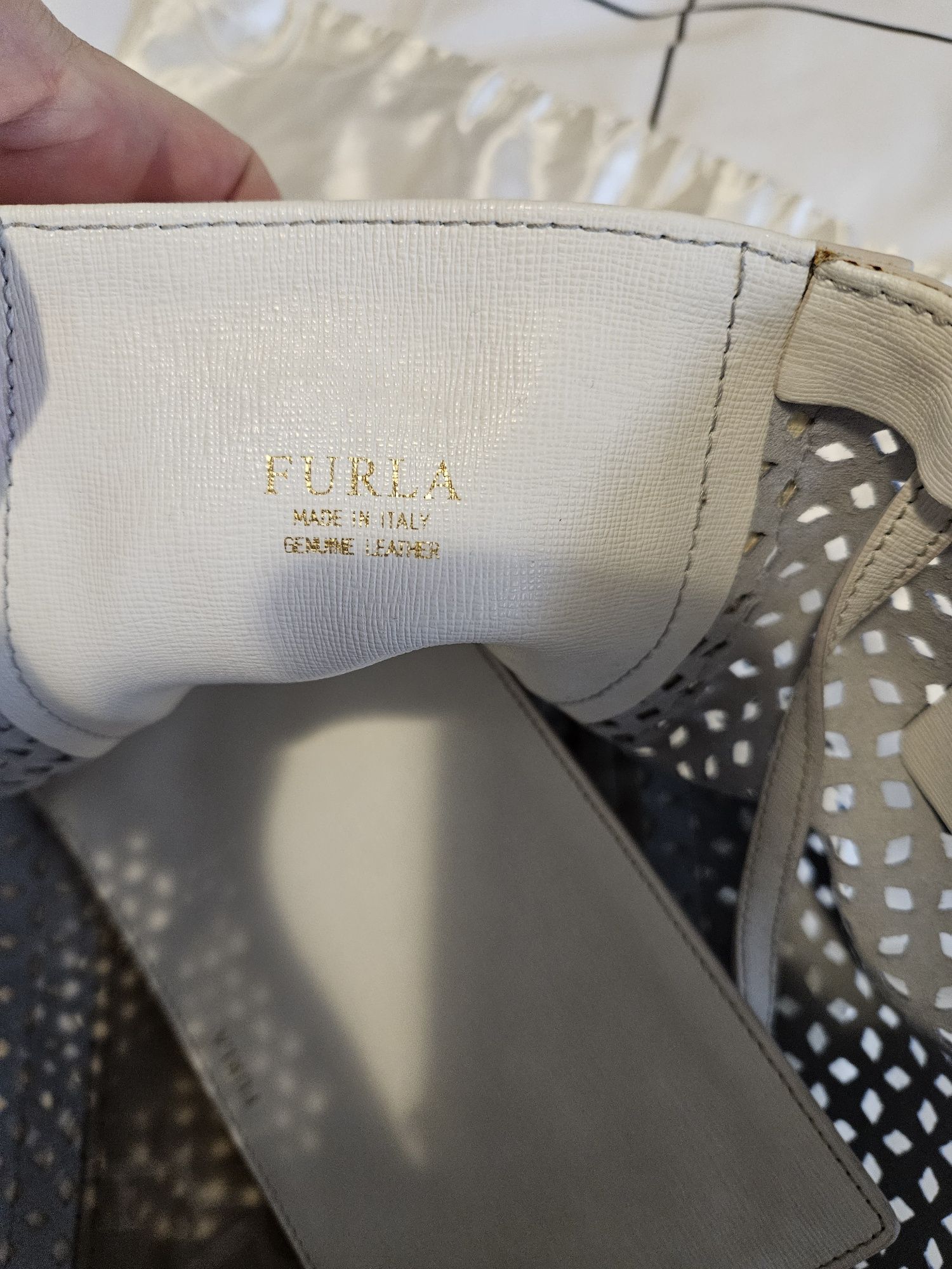 Оригинални нови дамски чанти Furla