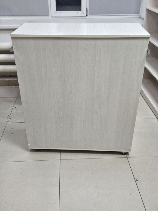 Стол полки продаю