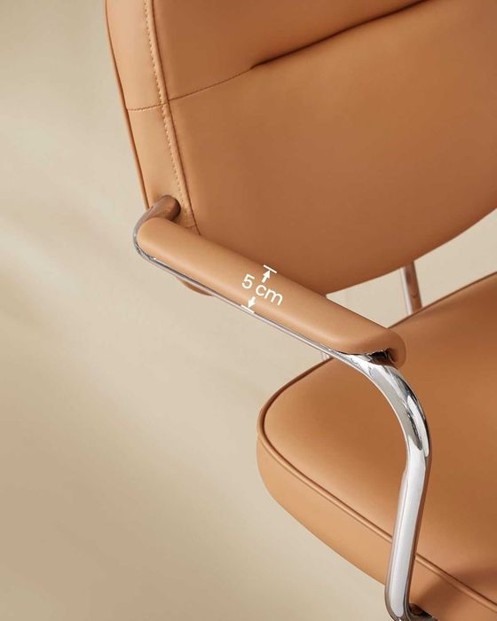 Дизайнерски офис стол от еко кожа и метал