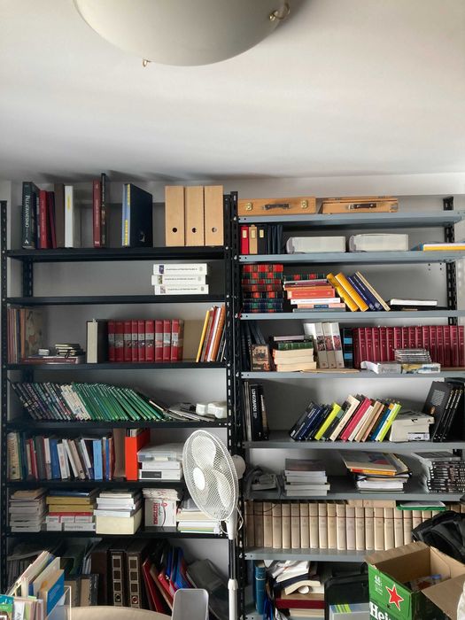 Rafturi metalice biblioteca depozitare