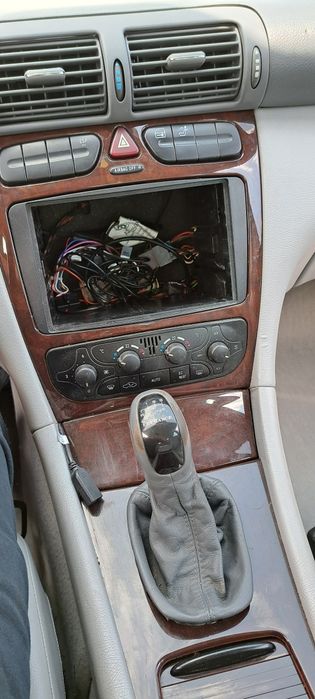 Mercedes 200 cdi на части